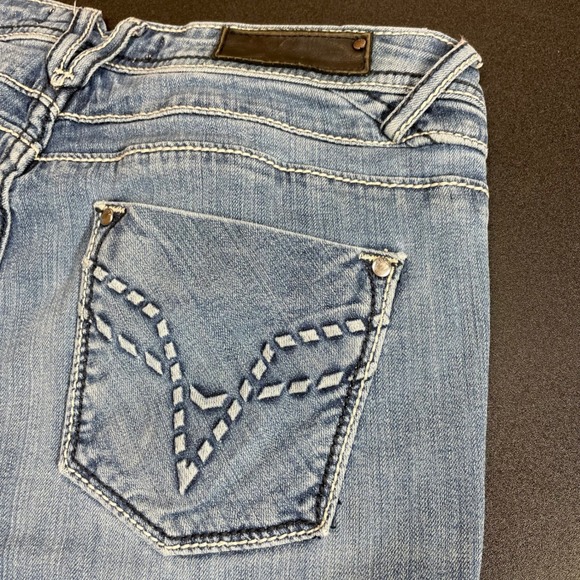 Vigoss Fit Bootcut Blue Medium Wash Whiskered Denim Jeans Womens Size 5/6 - Picture 3 of 12